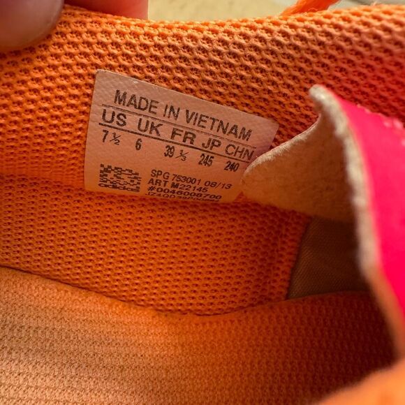 Adidas neon Pink Orange Soccer Shoes cleats size 7.5 football athletic sport - Picture 8 of 10